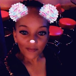 Meet your Posher, Mandy